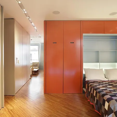 Terrace Matignon Apartment *