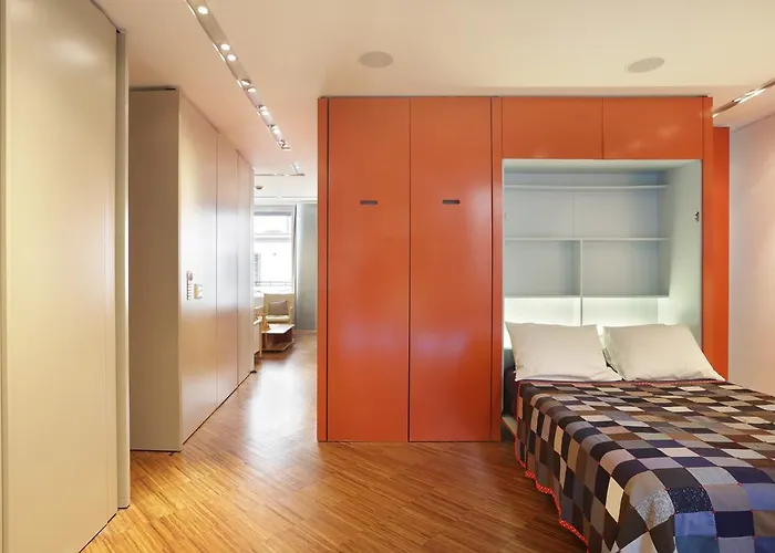 Terrace Matignon Apartment *